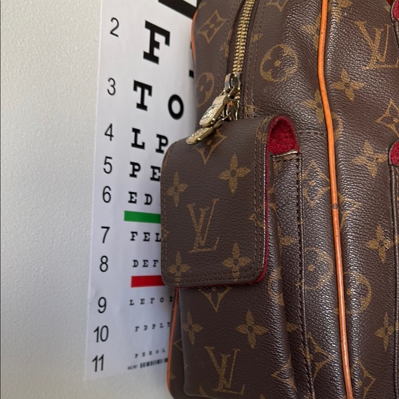 Louis Vuitton Brown and Tan Backpack with Iconic Monogram Pattern - Picture 4 of 15